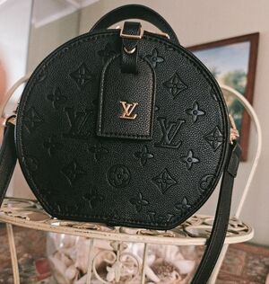 Lovely LV Monogram Fashion Crossbody. New